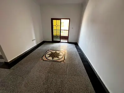 Looking for space, location, and price all in one offer? A large one-bedroom apartment with a living room, opposite Al-Hikma Al-Nuaimiya School 1, for