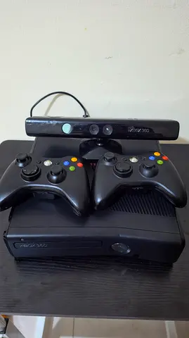 Xbox 360 modded with hard drive full of games