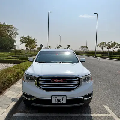 GMC Acadia 2019 GCC V4 AWD engine Full Service history No Accident