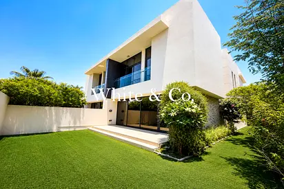 THK Type | Single Row | Landscaped Garden