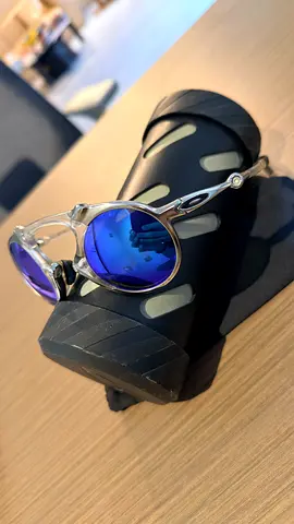 Oakley MadMan