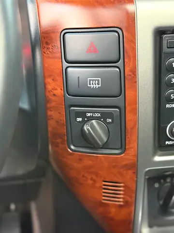 2021 Nissan PATROL SAFARI — миниатюра 14