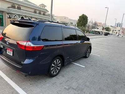 Well-Maintained 2018 Toyota Sienna XLE - Family Ready
