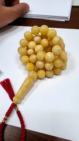 سبحة كهرمان طبيعي فرش مشخط جبس 105g بيعه مستعجله