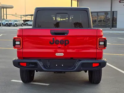 2025 JEEP GLADIATOR — фото 2