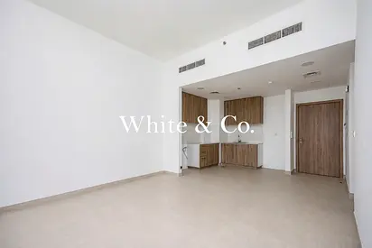 Best Price | Central Park | Prime Location