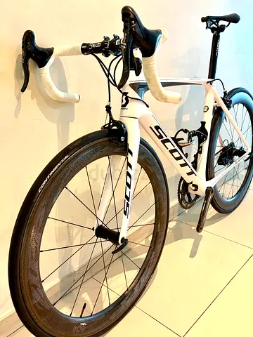 Scott- FOIL-10 - Full Carbon Aerodynamic Road Bike