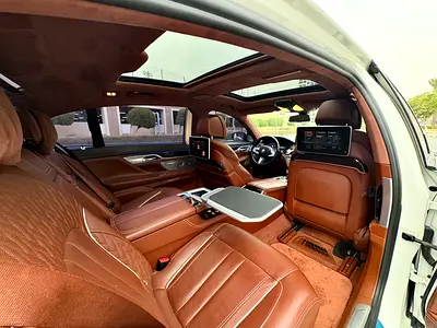 2017 BMW 7-SERIES 缩略图 14