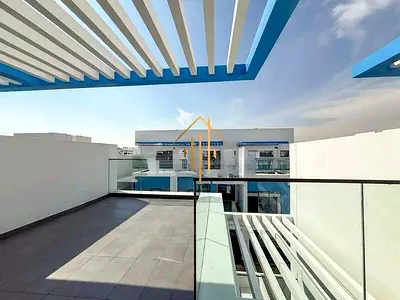 Modern 5BR + Maid | Santorini 2