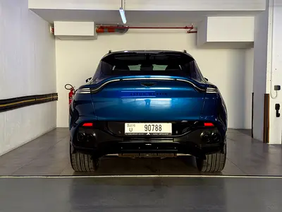 2023 Aston Martin DBX — миниатюра 12