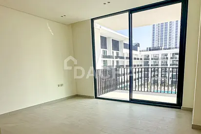 Luxury Apartment | Spacious | Corner Unit