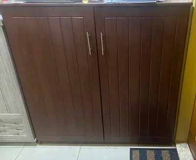 Urgent Furniture sale; Negotiable.