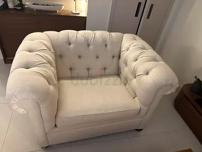 Pottery Barn - Beige Tufted Chesterfield Armchair - Comfortable Single Seat