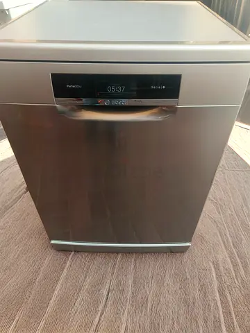 Bosch Series 8 Dishwasher – 3 Rack System – Premium German Quality