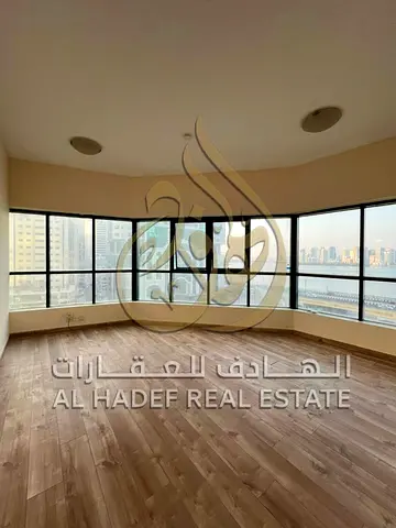 🏡 للإيجار السنوي | 3 غرف وصالة على قناة القصباء ✨ مساحة واسعة • موقع استثنائي • جاهزة للسكن فورًا استمتع بالسكن في موقع مميز على قناة القصباء، في شقة