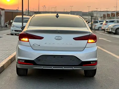 Hyundai Elantra Sport, миниатюра 3