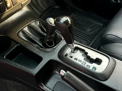 2015 Toyota FORTUNER — миниатюра 16