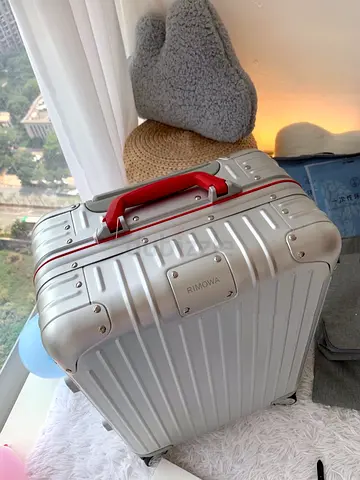 Rimowa cabin suitcase