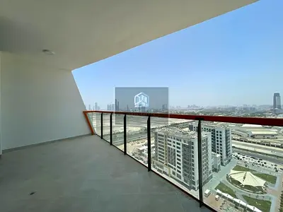 Unfurnished | High Floor | 1BHK