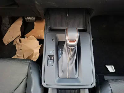 Toyota Corolla Cross GLI Hybrid, миниатюра 11