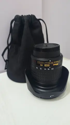 NIKON AF-P 10-20mm VR ULTRA-WIDE LENS w/ 72mm UV filter included