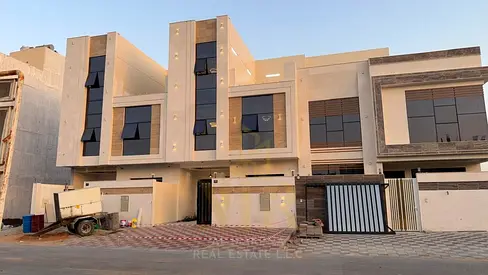 Opportunity to own your dream villa, modern design with a rooftop terrace, including registration a