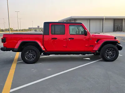 2025 JEEP GLADIATOR — фото 6