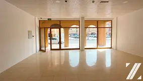 Fitted Shop I Spacious and Bright I Prime Location