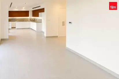 Bright Corner Townhouse | Prime Location