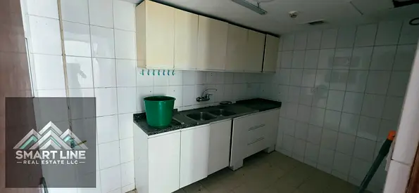 Good building Good location 1bhk with balcony with no deposit near to adnoc only 30000
