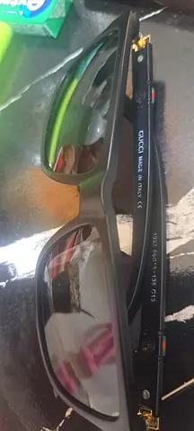 Gucci Sunglasses - Made in Italy, Black Frame (Pre-owned)