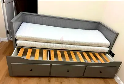 Ikea hemnes day bed with mattress