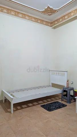 Studio sharing bedspace available for 1 person from September 1st