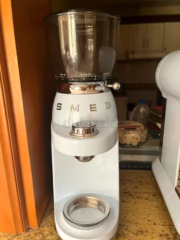 SMEG Electric Coffee Grinder - light blue