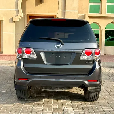 2013 Toyota FORTUNER 照片 5
