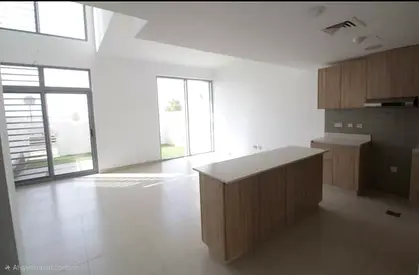 Single Row | Duplex | Private Garden