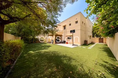 Spacious Home | Unfurnished | Near the Lake