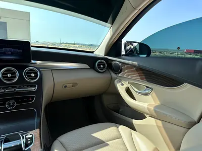 2015 Mercedes-BENZ C-CLASS 缩略图 11