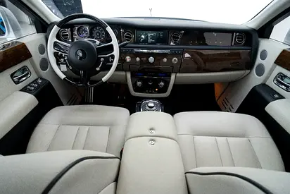 2014 ROLLS-ROYCE PHANTOM — миниатюра 17
