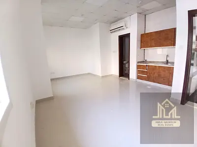 specious studio ready to move\\ neat and clean\\ in just 20k