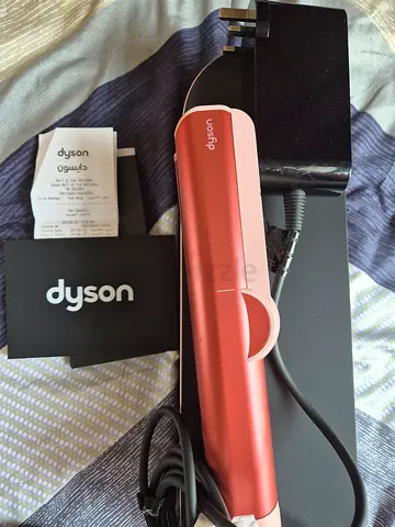 Dyson Airstrait Strawberry Bronze and blush pink
