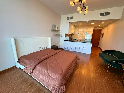 Pool View I Rented | Furnished | Parking I JVT
