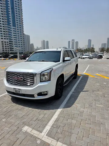 GMC Yukon 2016 in perfect condition full options