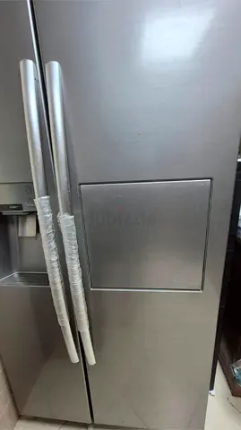 DAEWOO DOUBLE DOOR FRIDGE
