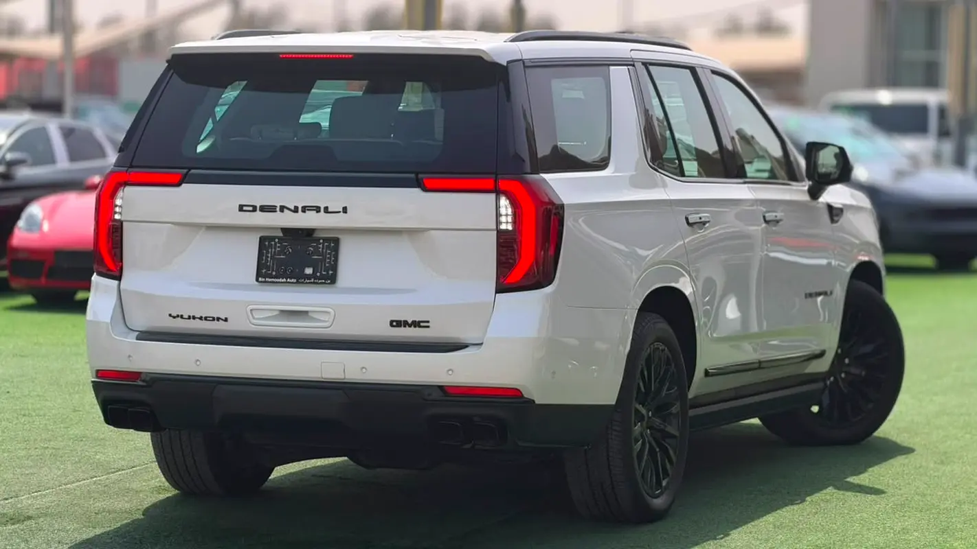 GMC Yukon 2025