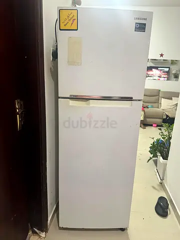 Samsung Top Freezer Refrigerator - White, 2-Door, Excellent Working Condition