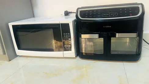 Microwave oven and Salter dual-drawer air fryer - used, working