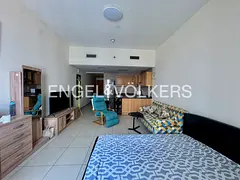 FULLY FURNISHED I CLOSE TO METRO I HIGH FLOOR