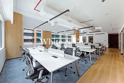 Prime Location | 5 Parkings | Vacant Now