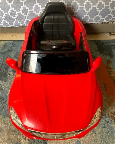 Kids Car (cable needs to connect to battery only).